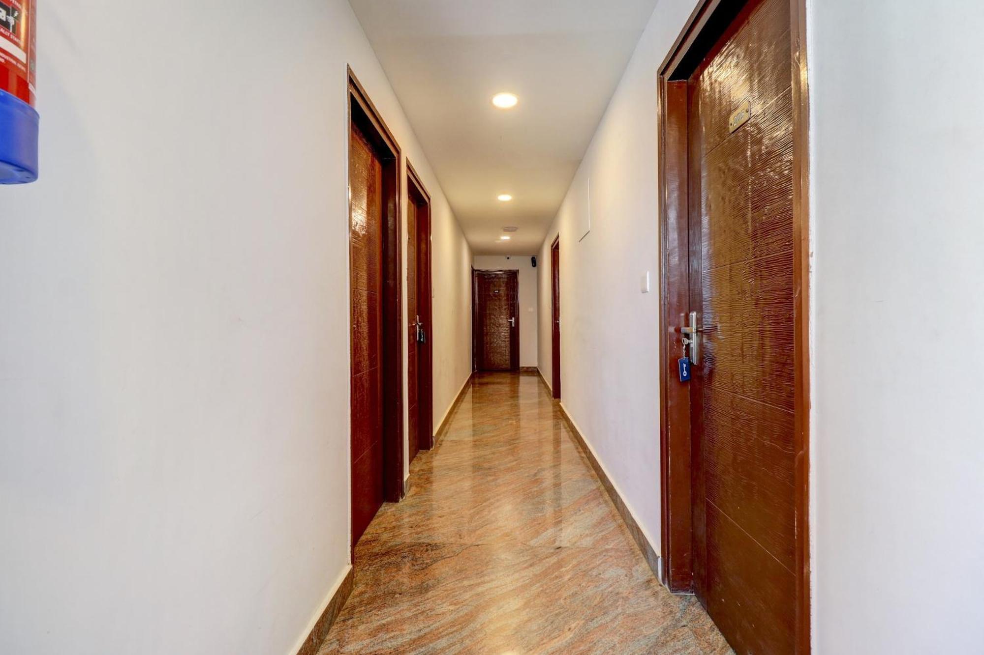 Silver Suites Bangalore Exterior photo